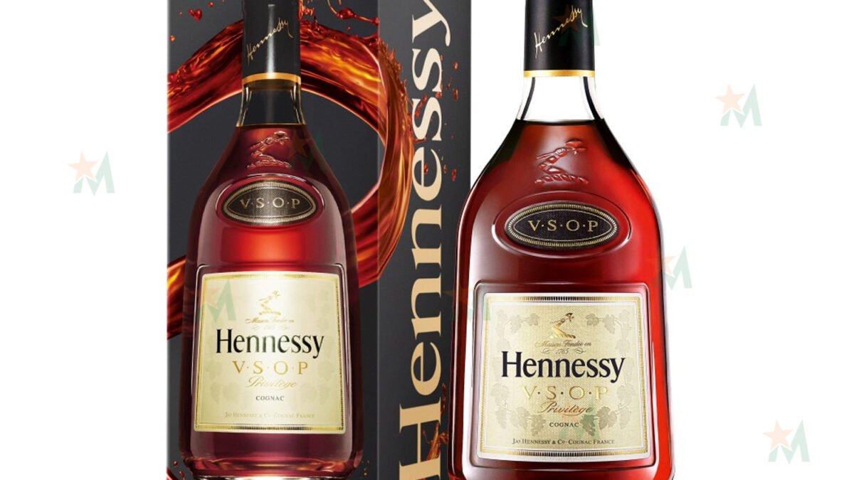 【完全最終値下げ】年末年始に！Hennessy V.S.O.P 700ml40度 ヘネシー・V.S.O.P 旧正月 2025 by 邱淑亭 - 限定版コニャック